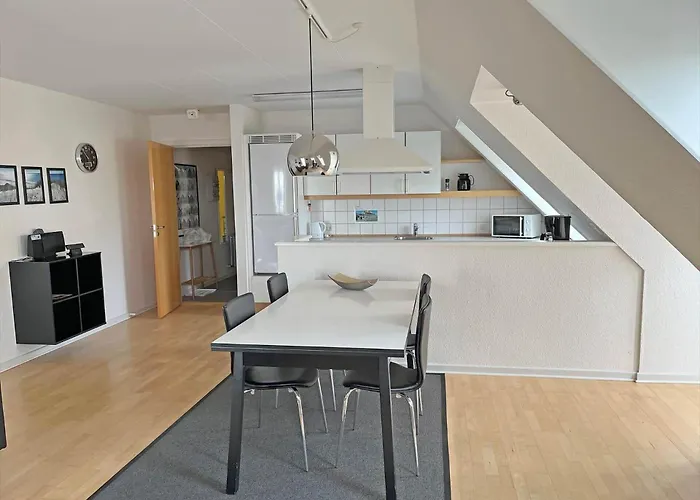 895-hvide-sande-bredgade-1-nr-5 Apartment *